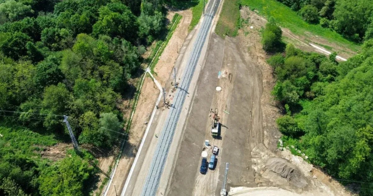 Újra zakatolnak a vonatok Veszprém és Ajka között 🚂